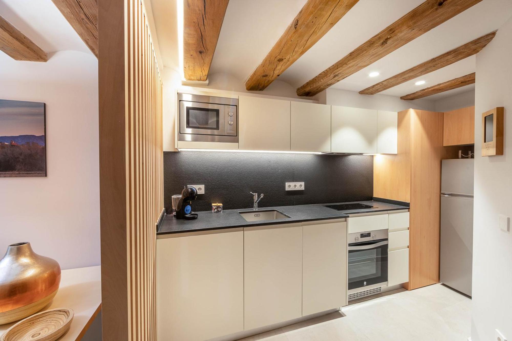C&C Apartments فيغيريس المظهر الخارجي الصورة