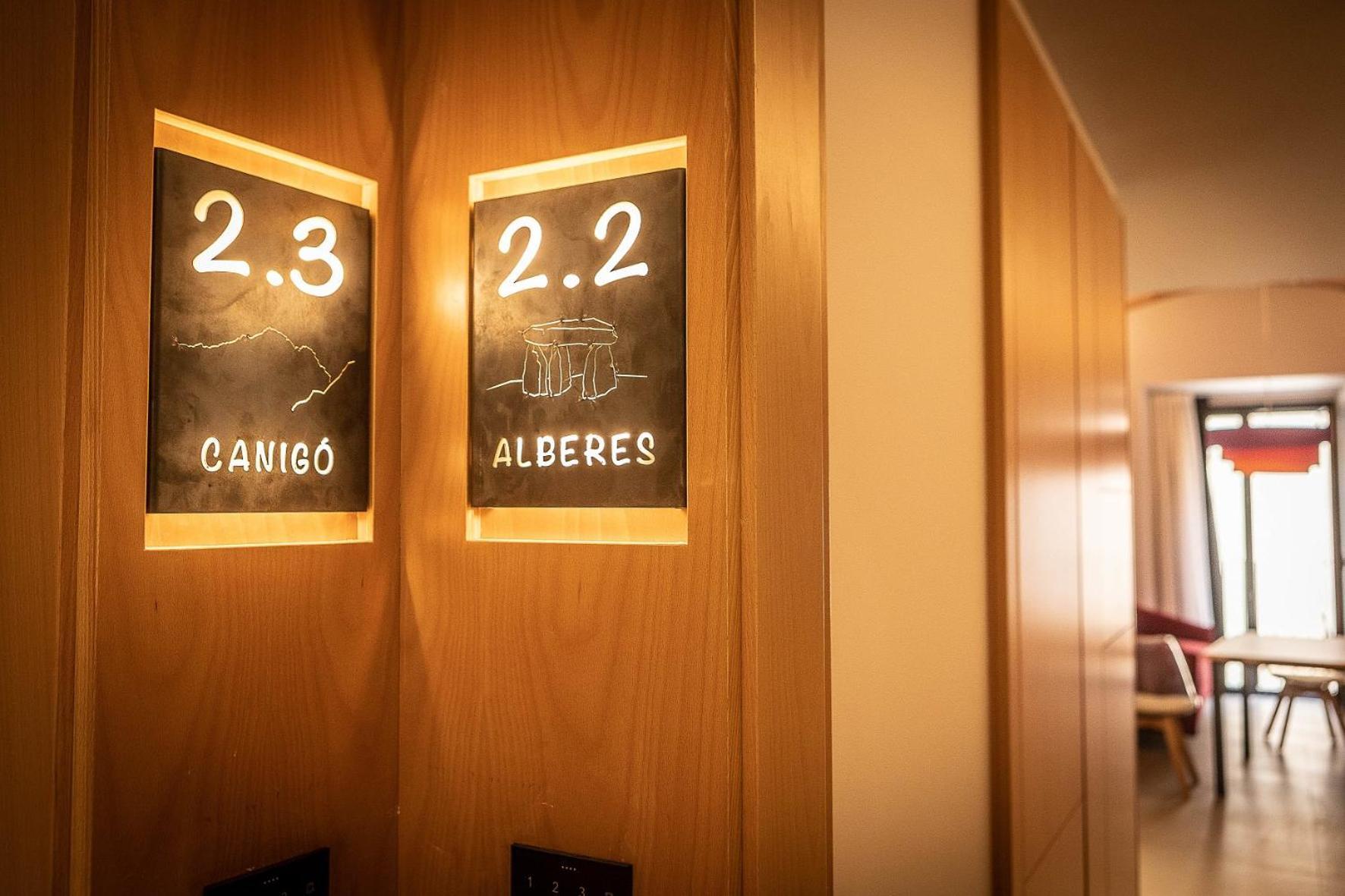 C&C Apartments فيغيريس المظهر الخارجي الصورة