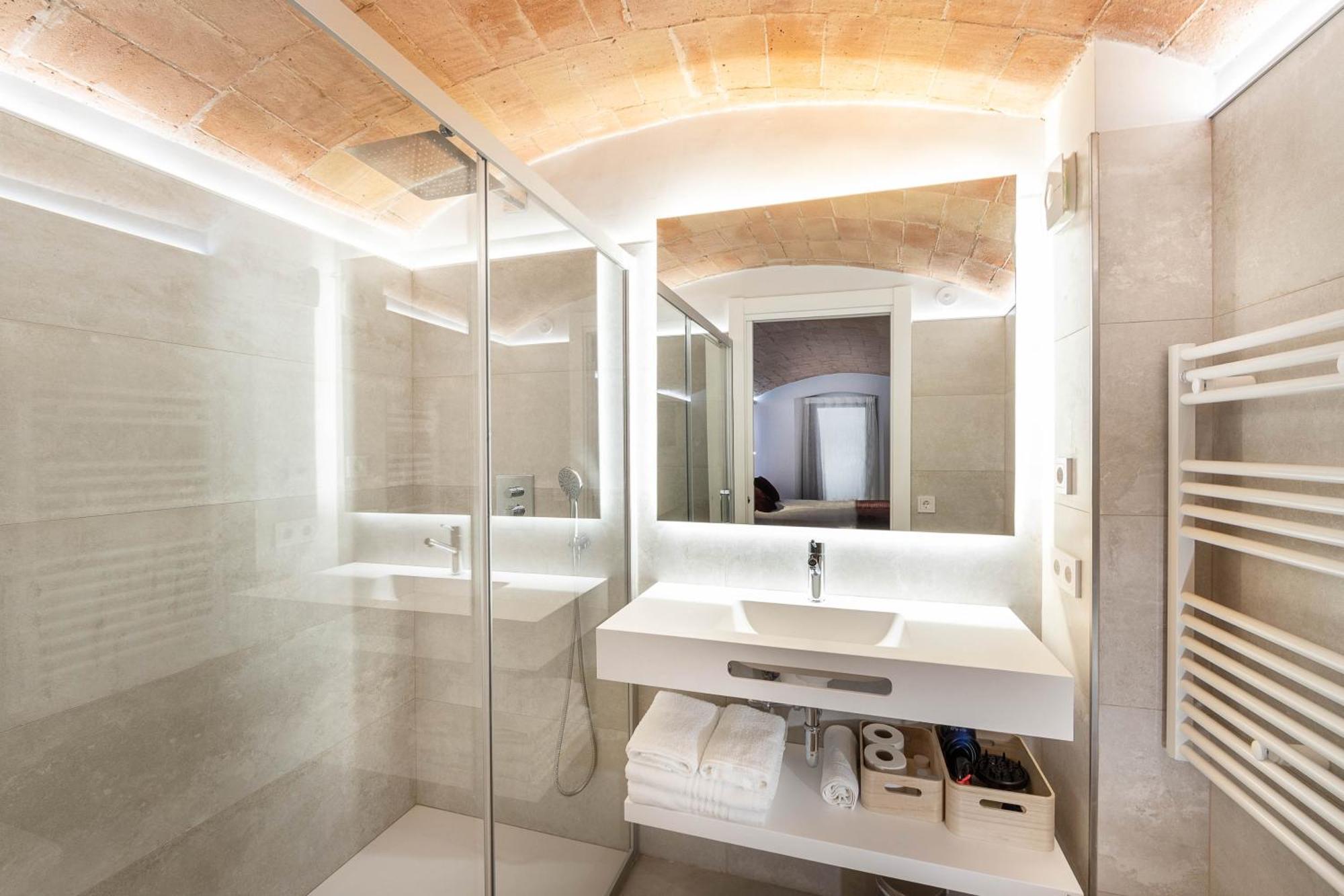 C&C Apartments فيغيريس المظهر الخارجي الصورة